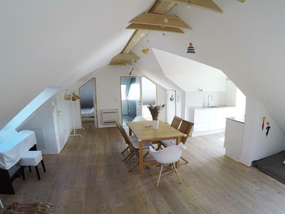 Hvar Attic Modern Design - Town Center With A Great View Hvar Town Bagian luar foto